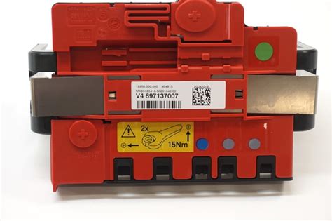 2011 bmw 535ix battery power distribution box bap geon|battery box melting BMW.